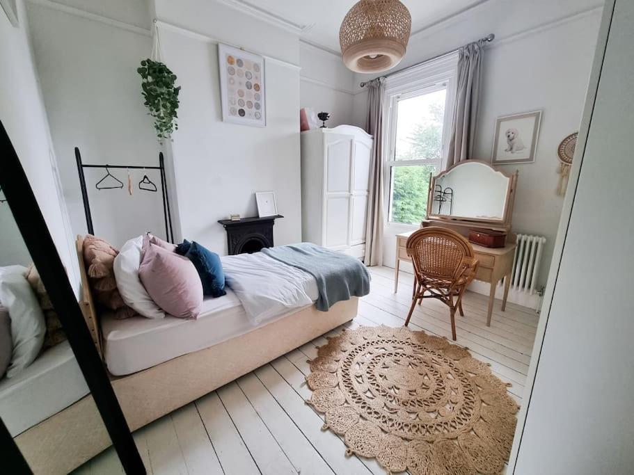 Holiday home Spacious Victorian Belfast
